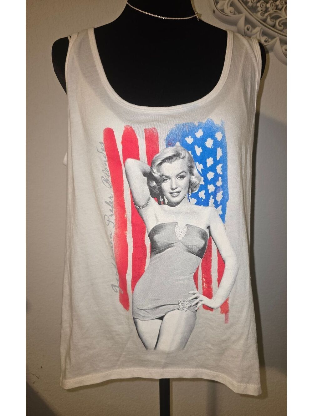 Gentlemen Prefer Blondes Marilyn Monroe Graphic Lace Back Tank Top XL